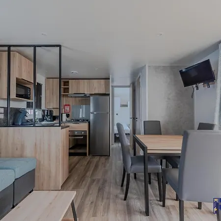 Le Malae - Mobile - Cosy With Big Terrace
