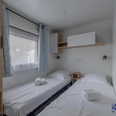 Holiday home Le Malae - Mobile - Cosy With Big Terrace